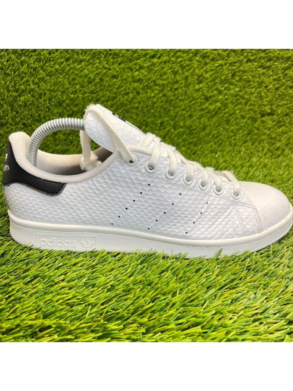 Adidas Originals Stan Smith Womens Size 9 White Black Athletic Shoes Sneakers